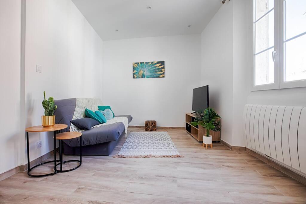 Joli T3 Avec Balcon - Gare St-Charles A 50 M Appartement Marseilles Buitenkant foto